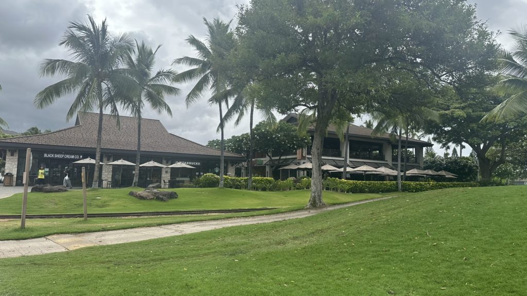 コオリナセンターの建物の様子