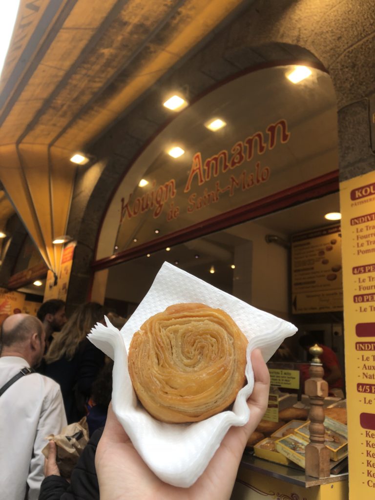 サンマロで食べ歩きしたクイニーアマン