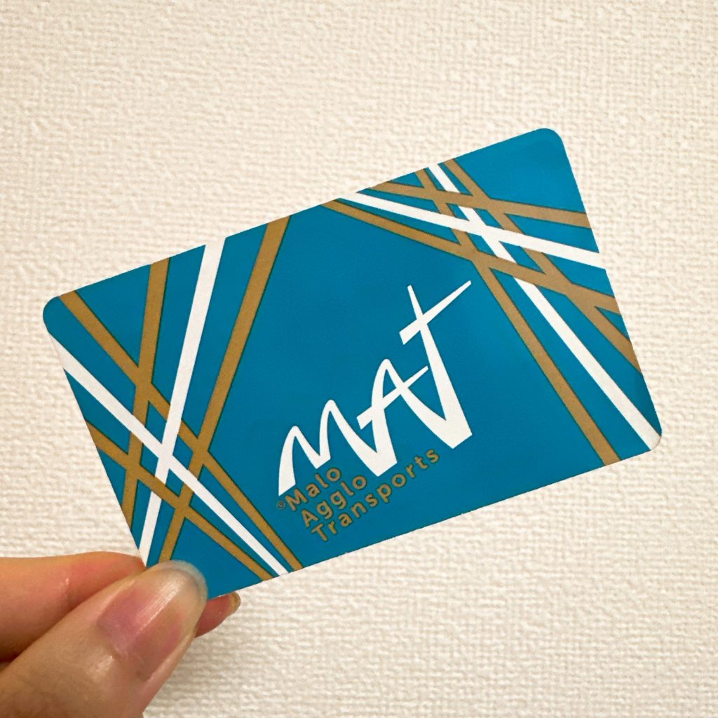 サンマロで城壁都市から駅まで乗ったバスのカード