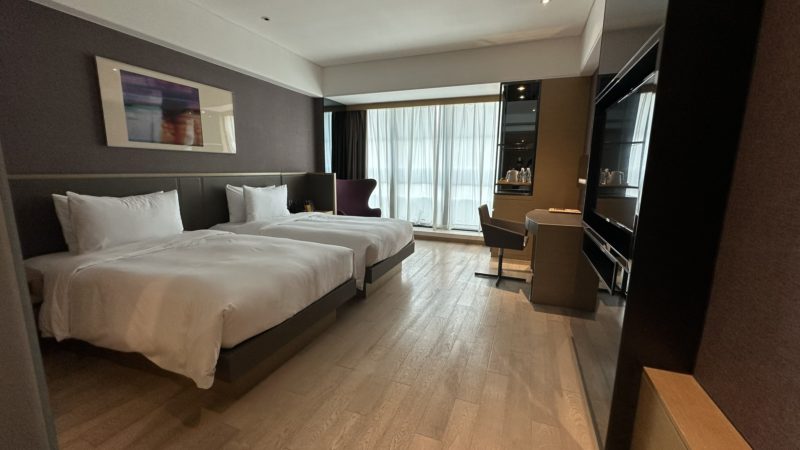 Grand Metropark Shanghai Pudongのツインルームの部屋の写真