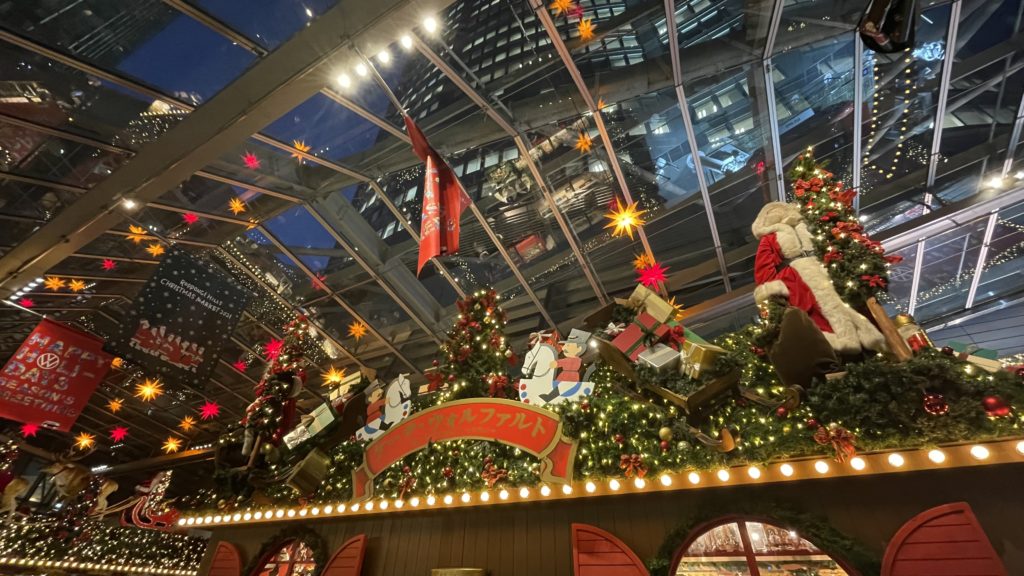 六本木ヒルズのクリスマスマーケットの有名店ケーテ・ウォルファルト