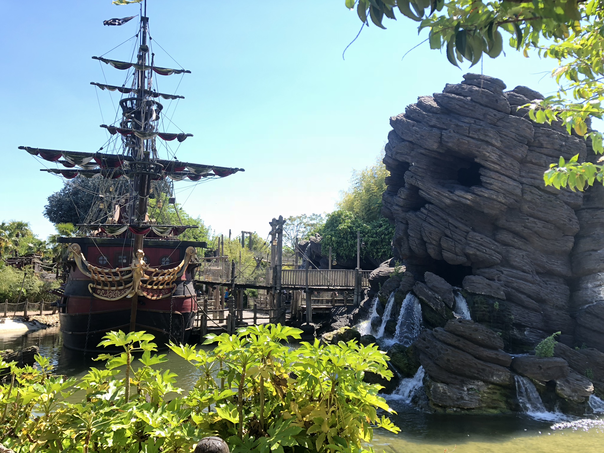 ディズニーランドパリのアトラクション。パイレーツオブザカリビアン