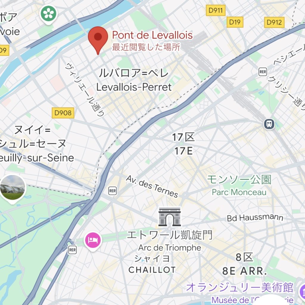 パリ市内のFlixBusのバス停Pont de Levalloisの位置